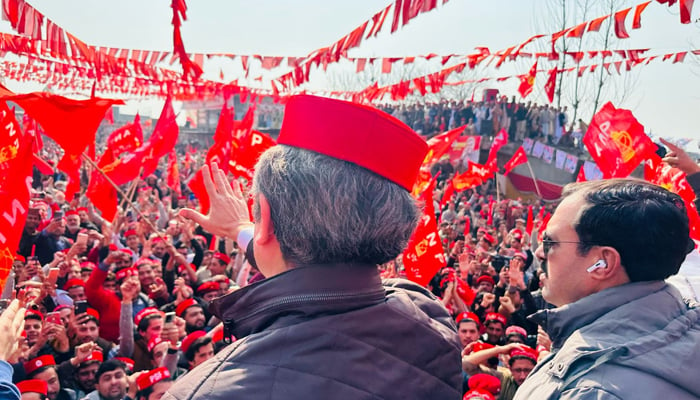 Awami National Party (ANP) vice-president Amir Haider Hoti waves to a gathering in Sawabi on February 5, 2024. — Facebook/Awami National Party