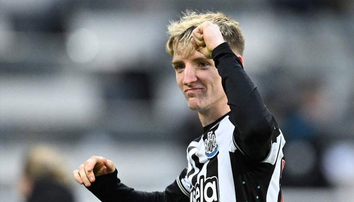 Newcastle Uniteds English midfielder #10 Anthony Gordon reacts after the English Premier League football match between Newcastle United and Wolverhampton Wanderers on March 2, 2024. - AFP