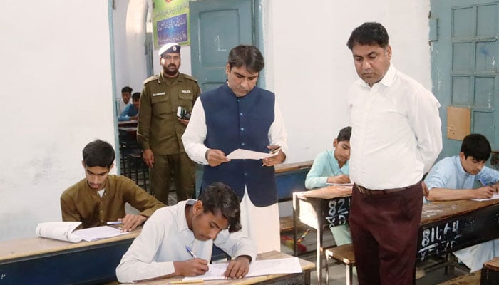 Deputy Commissioner Attock Rao Atif visits examination centres as part of the 9th Grade Annual Examination 2024 series on March 25, 2024. — Facebook/Deputy Commissioner Attock