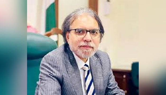 Additional Secretary in-charge of industries and production Waseem Ajmal Chaudhry. — Ministry of Federal Education and Professional Training Website/File