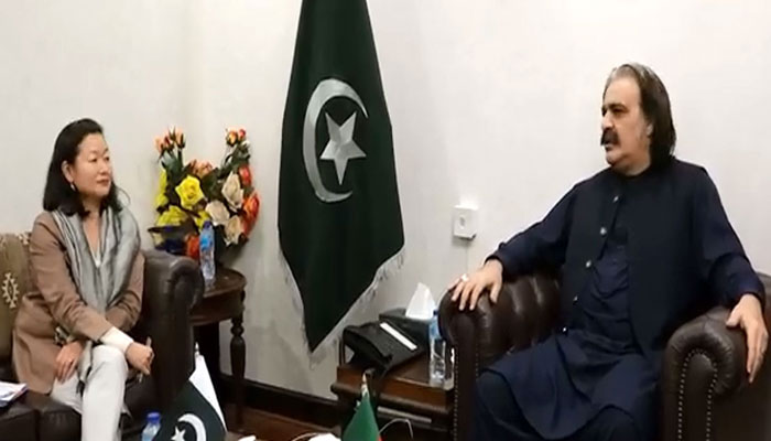 Chief Minister Ali Amin Gandapur meeting  Coco Ushiyama leading a delegation of the World Food Programme (WFP). — Radio Pakistan