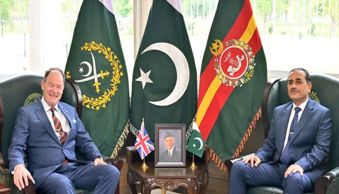 Chief of Army Staff (COAS) General Asim Munir (right) pictured alongside United Kingdoms Chief of the General Staff (CGS) General Patrick Sanders on April 30, 2024. — ISPR