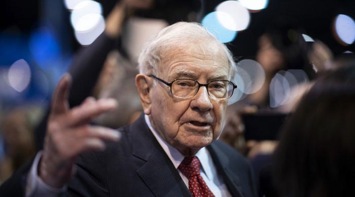 Berkshire Hathaway’s cash pile hits record $189 billion as Buffett ...