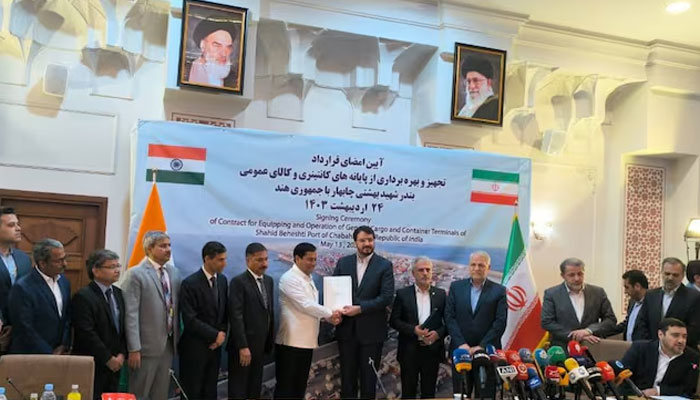 Officials during the signing of a contract between India Ports Global Ltd & Ports and Maritime organisation of Iran for the operation of the Shahid Beheshti Port in Chabahar, Iran. — PTI/File