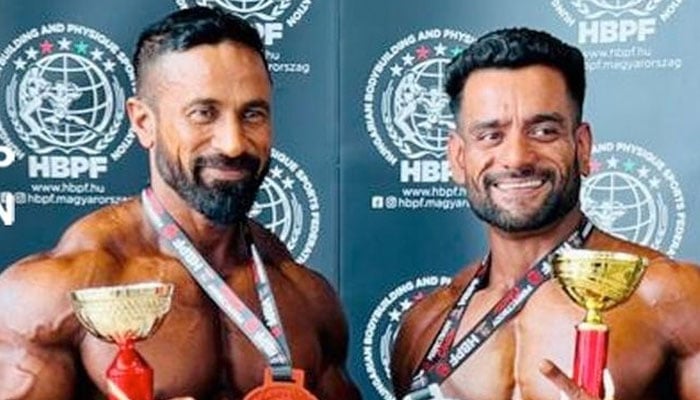 Pakistan bodybuilders Arsalan Baig and Shehzad Qureshi seen in this photo.— Instagram@startuppakistansp/file.