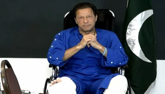 PTI founder Imran Khan addresses a press conference at Shaukat Khanum Hospital Lahore. — Screengrab/YouTube/Geo News/File