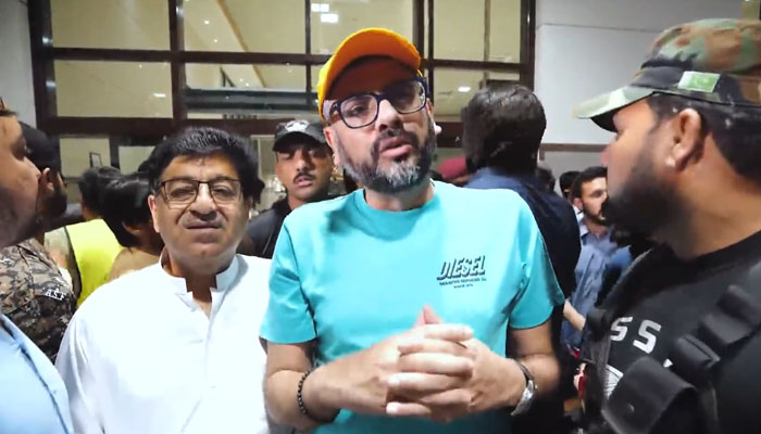 KP Finance Adviser Muzamil Aslam addresses to media persons during welcomes the students at the airport on May 22, 2024. — Screengrab via Facebook/Faisal Amin Khan Gandapur