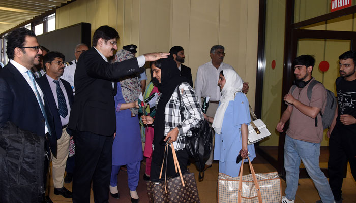 Sindh Chief Minister Syed Murad Ali Shah receives stranded Pakistani students from Bishkek- Kyrgyzstan on their arrival at Jinnah Terminal, Karachi, Sindh on May 23, 2024. — Facebook/Sindh Chief Minister House