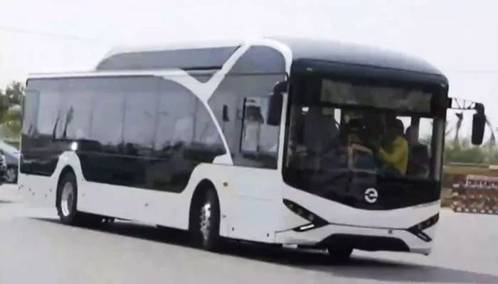 A screengrab showing the electric bus launched in Karachi. — X/@sharjeelinam/File