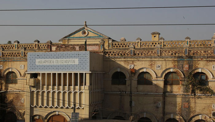 Civil Hospital Hyderabad building front. — Heritage of Sindh Website/File