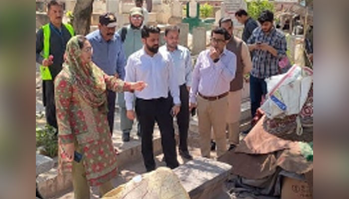 Deputy Commissioner Lahore Rafia Haider inspects anti-dengue arrangements during the visits to Mozang area on May 27, 2024. — Facebook/Deputy Commissioner Lahore - District Administration Lahore