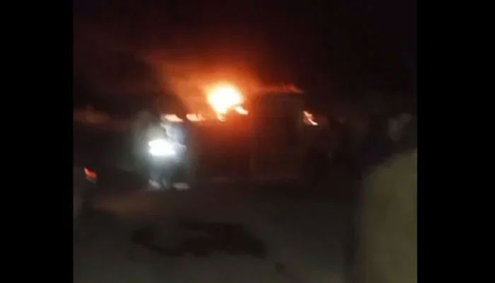 Bus catches fire near Uthal. — YouTube/Geo News