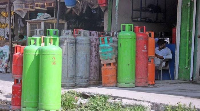 109 LPG, CNG shops sealed in one week in Hyderabad