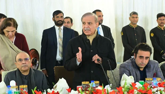 (Left to right): President Asif Ali Zardari, Prime Minister Shehbaz Sharif, and PPP Chairman Bilawal Bhutto-Zardari during a ceremony in Islamabad, on March 7, 2024. — PMs Office