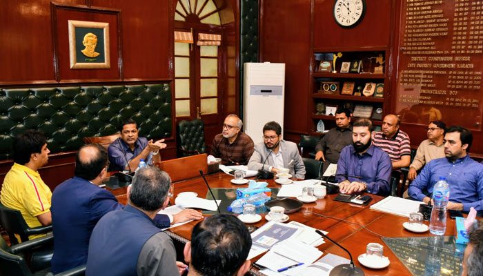 Karachi Commissioner Syed Hassan Naqvi chairs a meeting regarding arrangements for the collection and disposal of sacrificial animal offal on Eid-ul-Azha image released on June 15, 2024. — Facebook/Commissioner Karachi Office