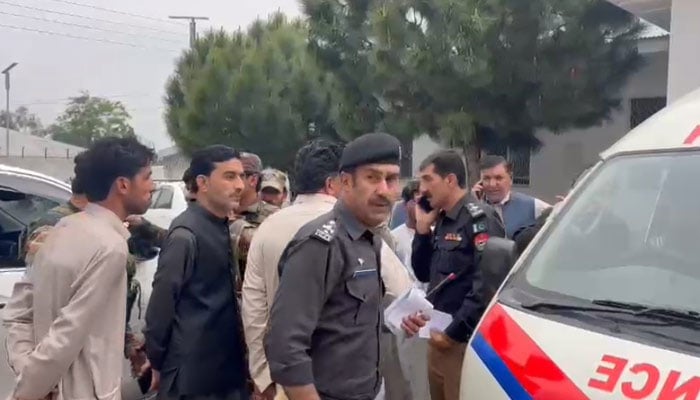 A representational image showing police personnel attending an incident in Upper Kurram Tehsil, Khyber Pakhtunkhwa, on May 4, 2023. — Screengrab via Geo News