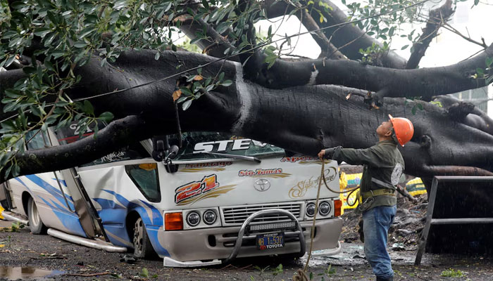 At least 30 dead as torrential rains lash Central America