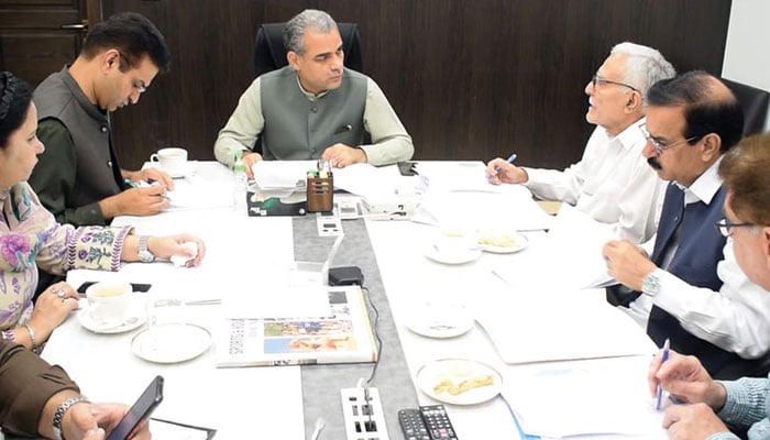 DG Youth Affairs and Sports Punjab Pervez Iqbal chairs a meeting at the National Hockey Stadium on June 14, 2024. — Facebook/Directorate General Sports & Youth Affairs, Punjab