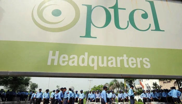 Pakistani police deployed in front of the building of Pakistan Telecommunication Company Limited (PTCL), the largest landline telephone network in Islamabad. — AFP/File