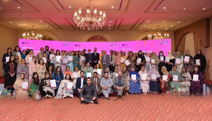 The group photo of head teachers after the School Leadership Excellence Awards on June 25, 2024. —Facebook/BritishCouncilPakistan