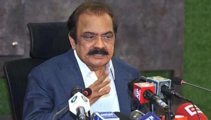 Prime Minister’s Adviser on Political and Public Affairs Rana Sanaullah speaks at a press conference. — APP/File