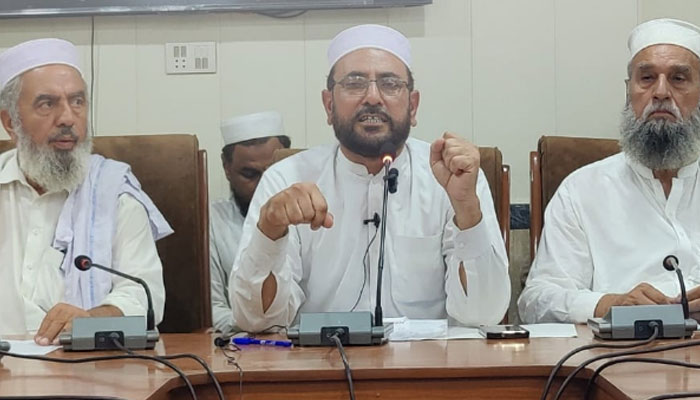 JIs Mardan district Emir Ghulam Rasool addresses a news conference at the Mardan Press Club on July 8, 2024. — Facebook/Jamaat e Islami Mardan OFFICIAL