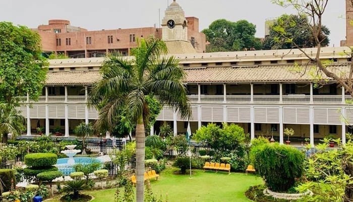 The Lady Reading Hospital (LRH) Peshawar building can be seen in this picture released on September 23, 2022. — Facebook/Lady Reading Hospital Peshawar