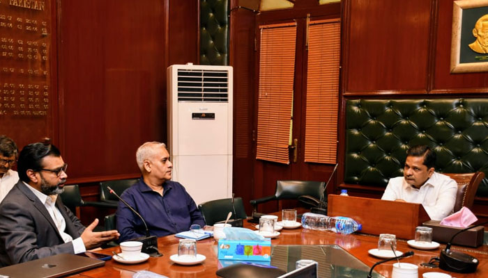 Commissioner Karachi Syed Hassan Naqvi meets with a team of medical experts from the Aga Khan University (AKU) working for the CHAMPS programme initiated by the Bill and Melinda Gates Foundation on July 15, 2024. — Facebook/Commissioner Karachi Office