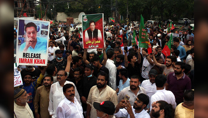 Activists of Tehreek-e-Insaf (PTI) hold a protest demonstration for the release of PTI Founder Imran Khan, at Lahore press club on July 21, 2024. — PPI