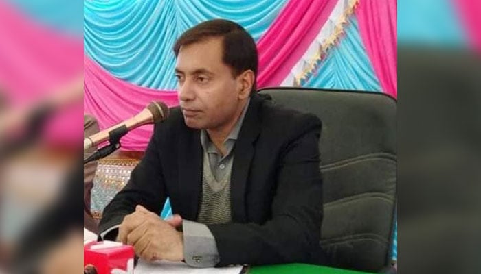 Punjab School Education Department (SED) Secretary Dr Ehtisham Anwar seen in this image. — Facebook/Teachers Forum Pakistan/File