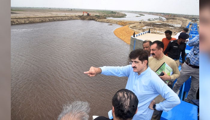 Sindh CM Syed Murad Ali Shah visits LBOD system where he inaugurated the revival of the natural route of Dhoro Puran, Spinal Escape regulator at RD 210 and rehabilitate Dhoro Puran up to Shakoor Lake on July 24, 2024. — Facebook/Sindh Chief Minister House