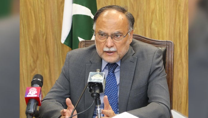 Federal Minister for Planning and Development Ahsan Iqbal presides over a meeting on July 26, 2024. — Facebook/Ministry of Planning, Development and Special Initiatives