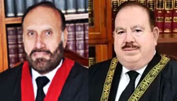 SC newly appointed  ad hoc judges Justice (retd) Tariq Masood (right) and Justice (retd) Mazhar Alam Miankhel. — SC website/file