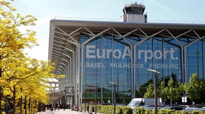 Franco-Swiss airport evacuated for security reasons