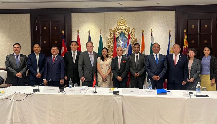 NDMA chairman Lieutenant General Inam Haider Malik (right to 4th) poses for a group photo at the 5th board of trustees meeting of the Asian Disaster Preparedness Centre (ADPC) on July 26, 2024. — Facebook/National Disaster Management Authority Pakistan