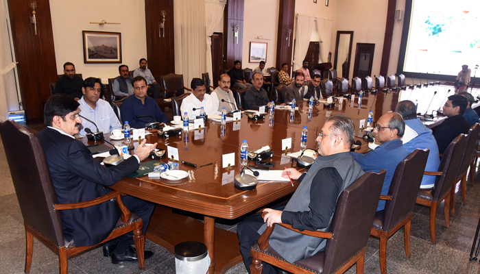 Sindh chief minister syed Murad Ali Shah (centre), Provincial Ministers Sindh Sharjeel Inam Memon and other officials seen in this image. — Facebook/@SindhCMHouse/file