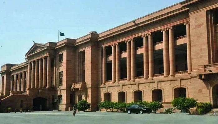 A view of facade of the Sindh High Court building in Karachi. — AFP/File