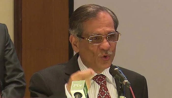 Former chief justice of Pakistan, Saqib Nisar. — APP/File