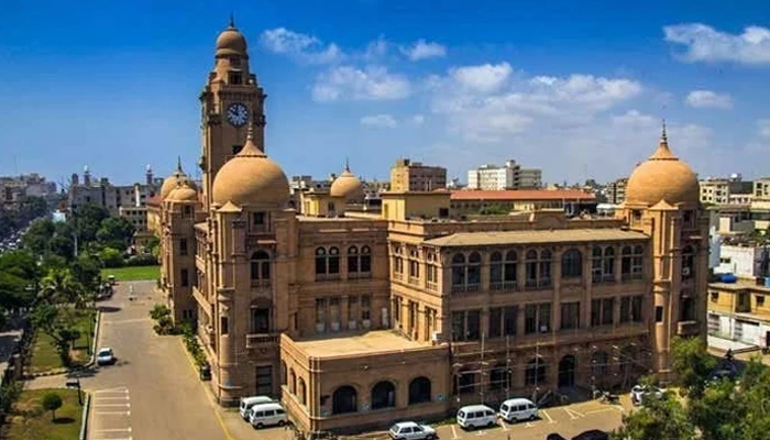 Representational image of Karachi Municipal Corporation Building situated at MA Jinnah Road. — APP/File