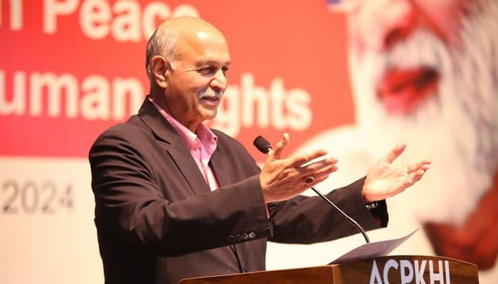 Former Senator Mushahid Hussain Sayed in a event of Arts Council is paying homage to prominent trade union leader Karamat Ali released on August 22, 2024. — Facebook/@senatormushahidhussain