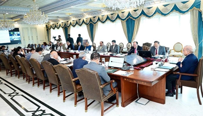 Prime Minister Shehbaz Sharif chairs a meeting of cabinet committee on rightsizing of the government departments on August 16, 2024. — PID