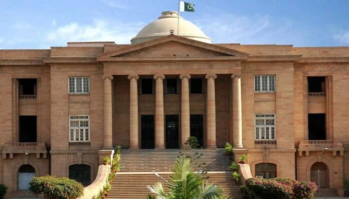 The facade of the Sindh High Court building in Karachi. — Facebook/@sindhhighcourt.gov.pk