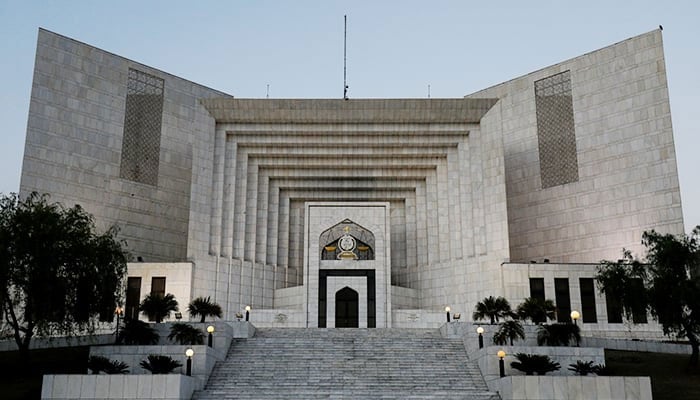 A general view of the Supreme Court building in Islamabad, April 7, 2022. — Reuters