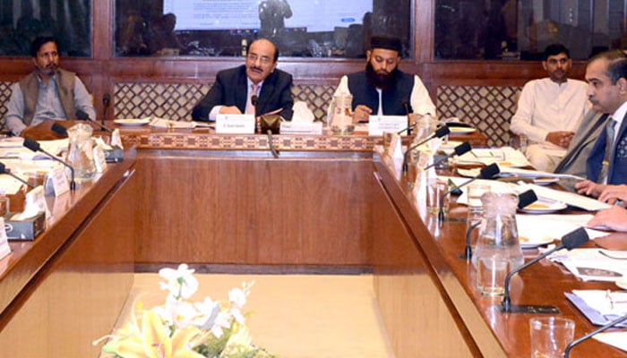 Senator Kamil Ali Agha, Chairman Senate Standing Committee on Science and Technology presides over a meeting of the committee at Parliament House on September 9, 2024. — APP