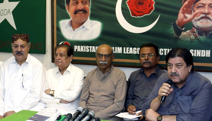 Grand Democratic Alliance (GDA) Spokesman, Sardar Abdul Rahim along with others addresses a press conference, at Functional House in Karachi on September 10, 2024. — PPI