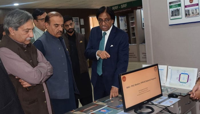 (DEFIM) Chairman Brig (r) Babar Allaudin (centre) inspects to check the performance of all public sector departments during his visits to Rawalpindi on September 12, 2024. — Facebook/Brig Babar Ala-ud-Din R