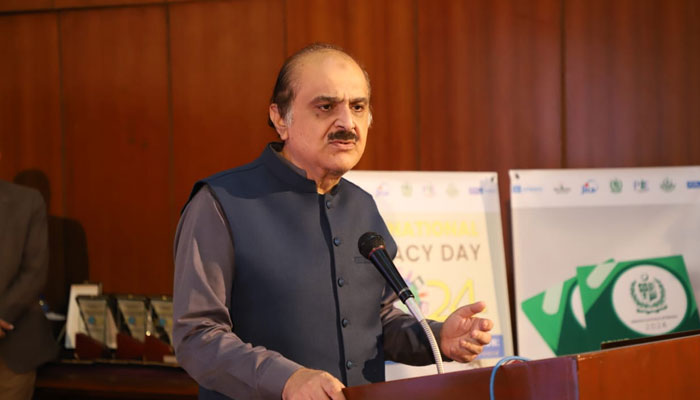 Federal Education Secretary Mohyuddin Ahmad Wani speaks at the launching ceremony of the Adult Literacy Curriculum 2024 on September 12, 2024. — Facebook/National Curriculum Council, Pakistan