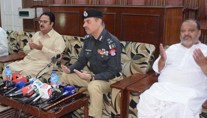 IG Balochistan Moazzam Jah Ansari offers fetha for Kuchlak victims during a visit to Quetta Press Club on September 14, 2024. — INP