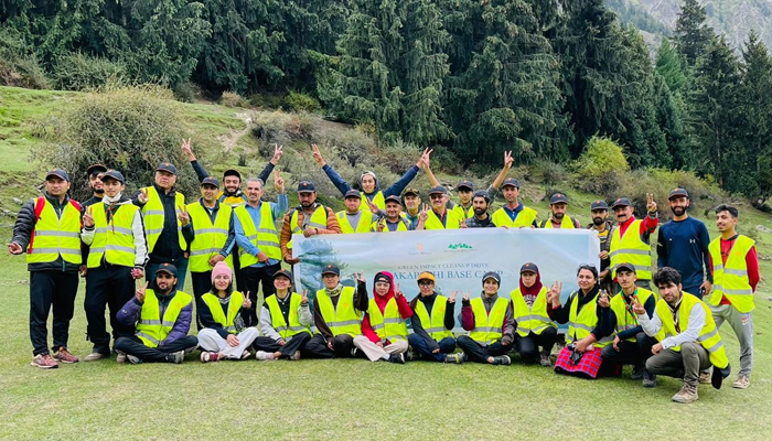 Serena Hotels successfully complete Green Impact Mission Group photo taken with participants in Rakaposhi Base Camp Cleanup Drive image released on September 15, 2024. — Facebook/@VOICE OF NATION