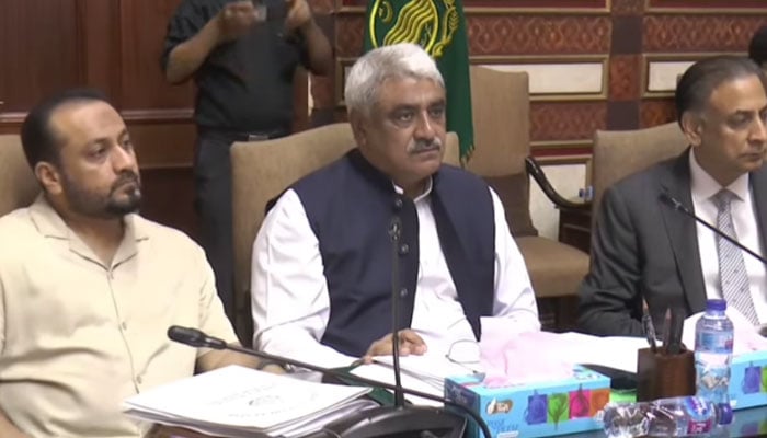 Provincial Health Ministers Khawaja Salman Rafiq (centre) and Khawaja Imran Nazir (left) preside over the Cabinet Committee meeting on Prevention of Dengue, Infectious Diseases at the Civil Secretariat on September 19, 2024. — Screengrab via Facebook/Khawaja Salman Rafique